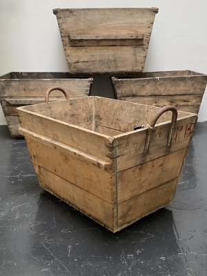 vintage-wooden-box-crate-champagne-harvest-reims-france-nz-so-vintage